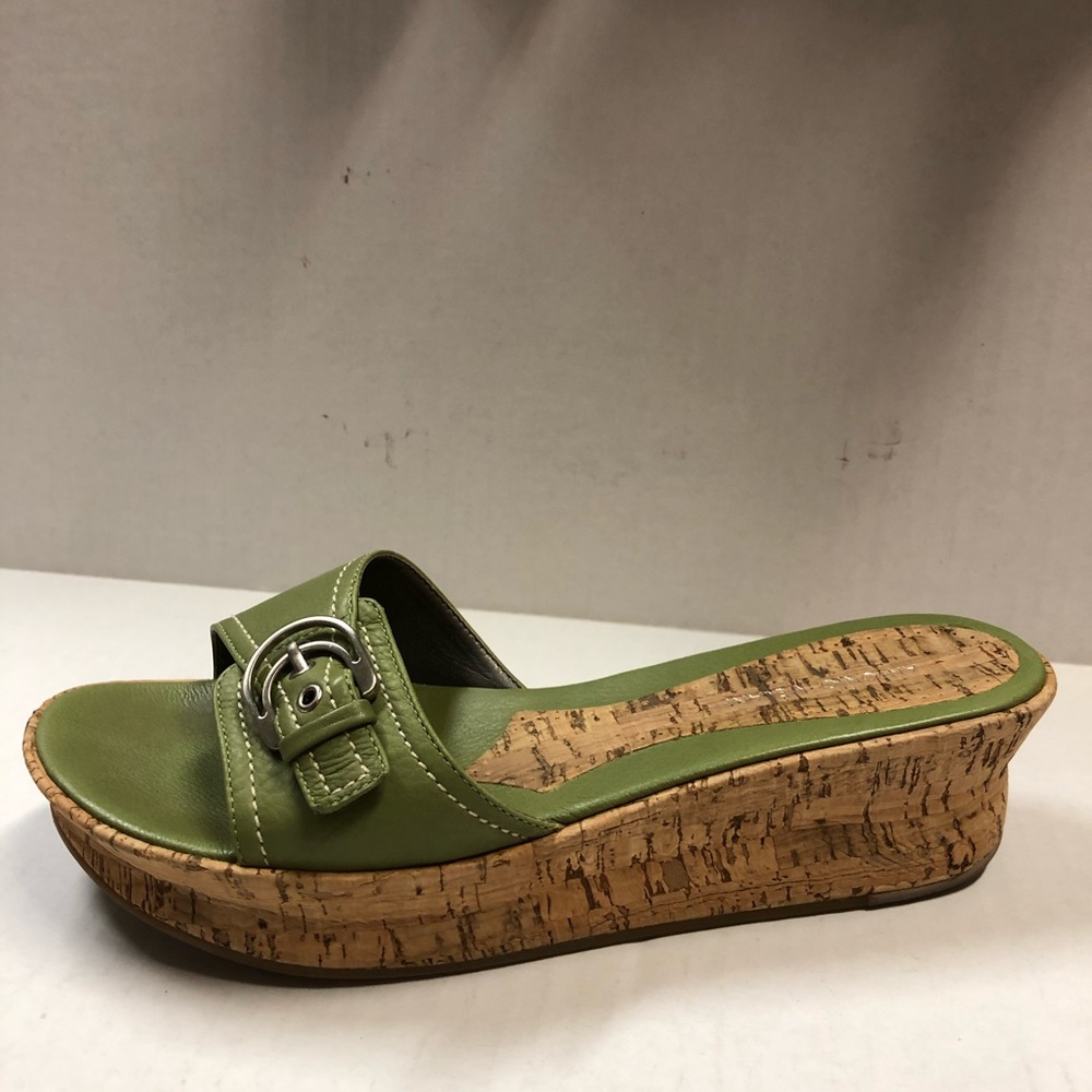 Olive Green Wedge Slide, Antonio Melani size 9 - Picture 7 of 11